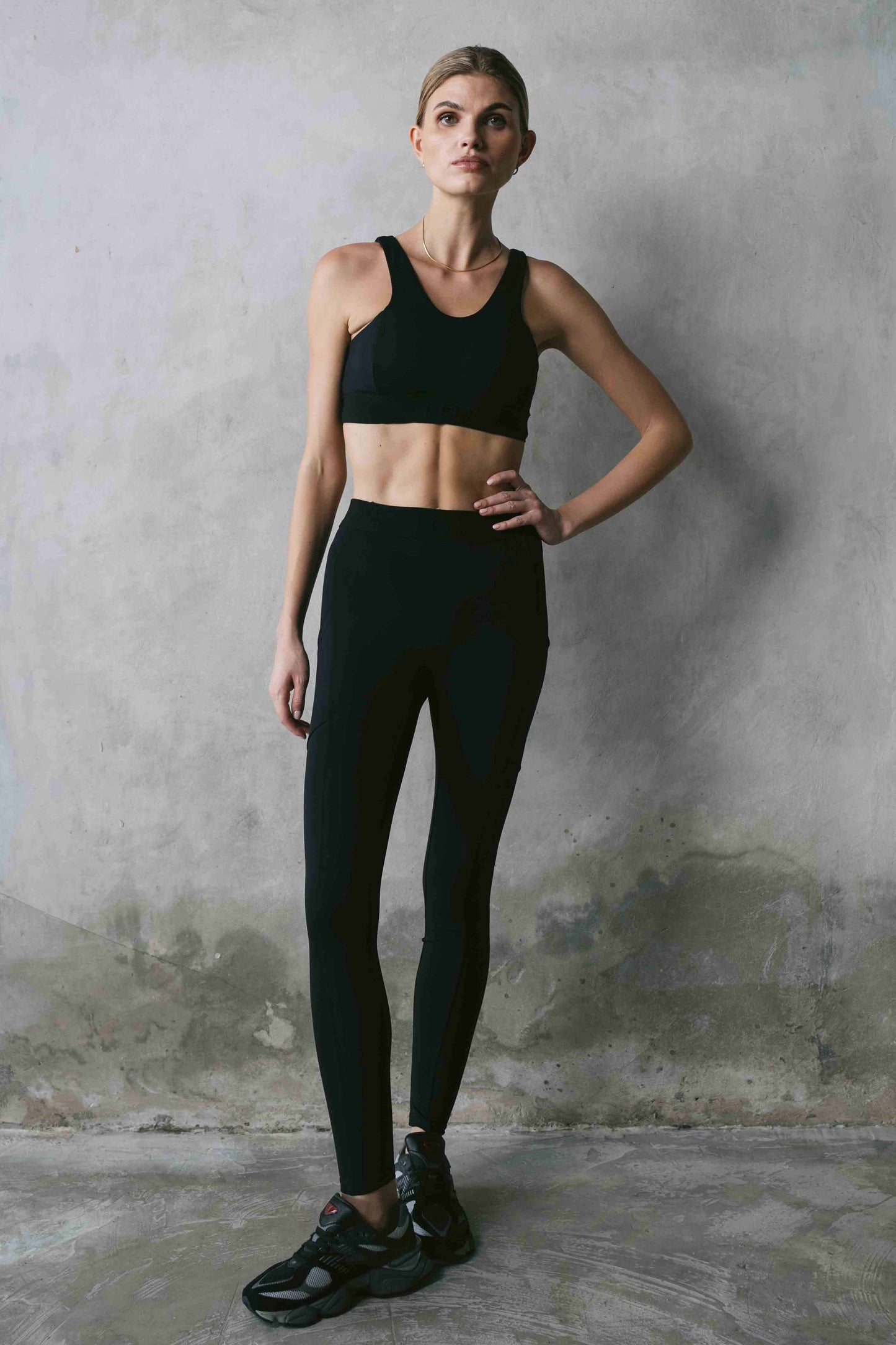 Emery High Neck Jacquard Crop - Black