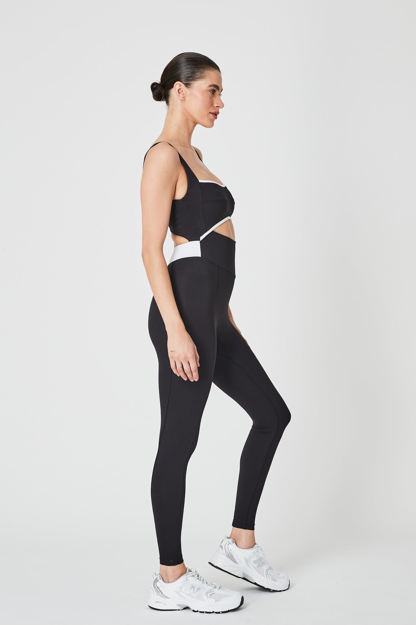 Sample Capri Cutout Bodysuit With Sleeves - Matte Black/White