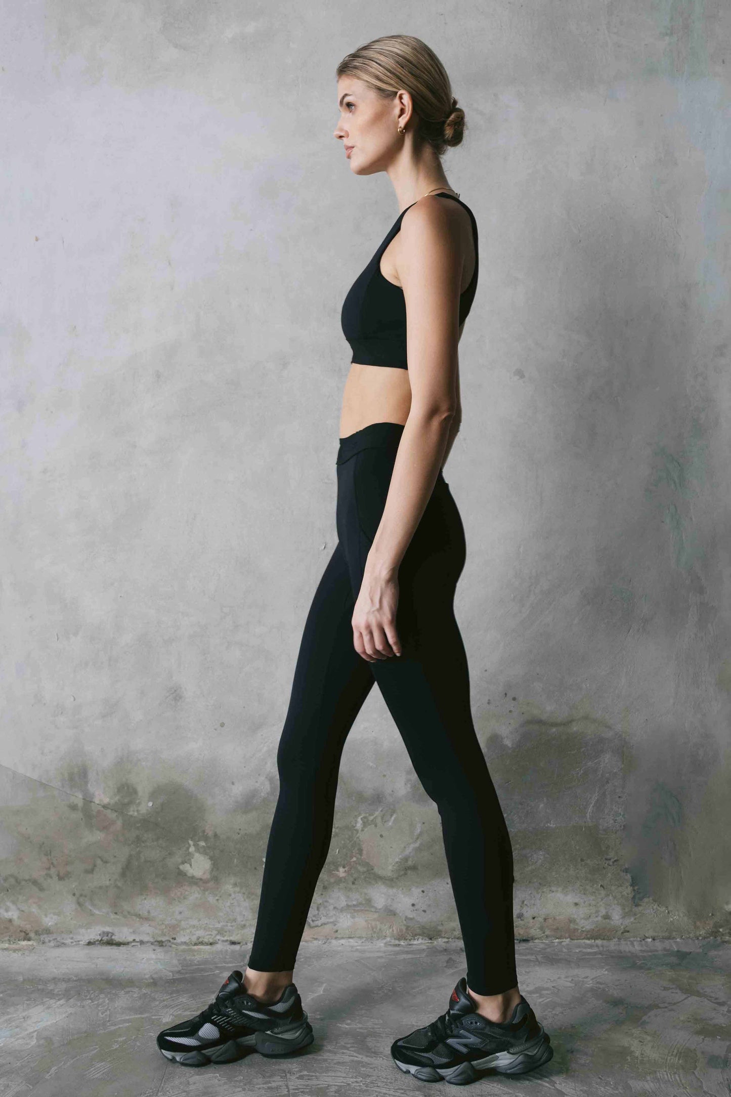Emery High Neck Jacquard Crop - Black