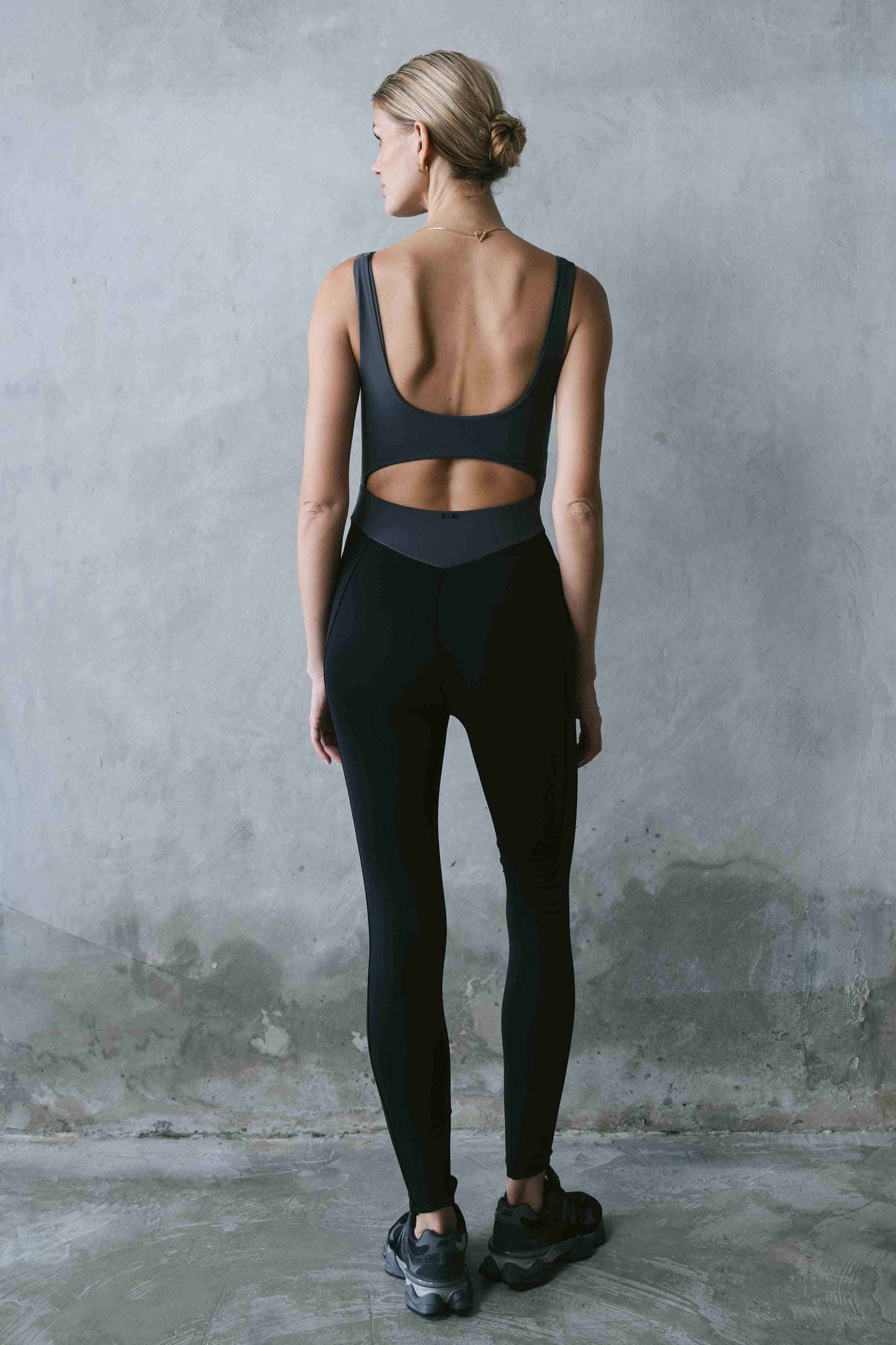 Capri Cutout Bodysuit - Graphite/Black