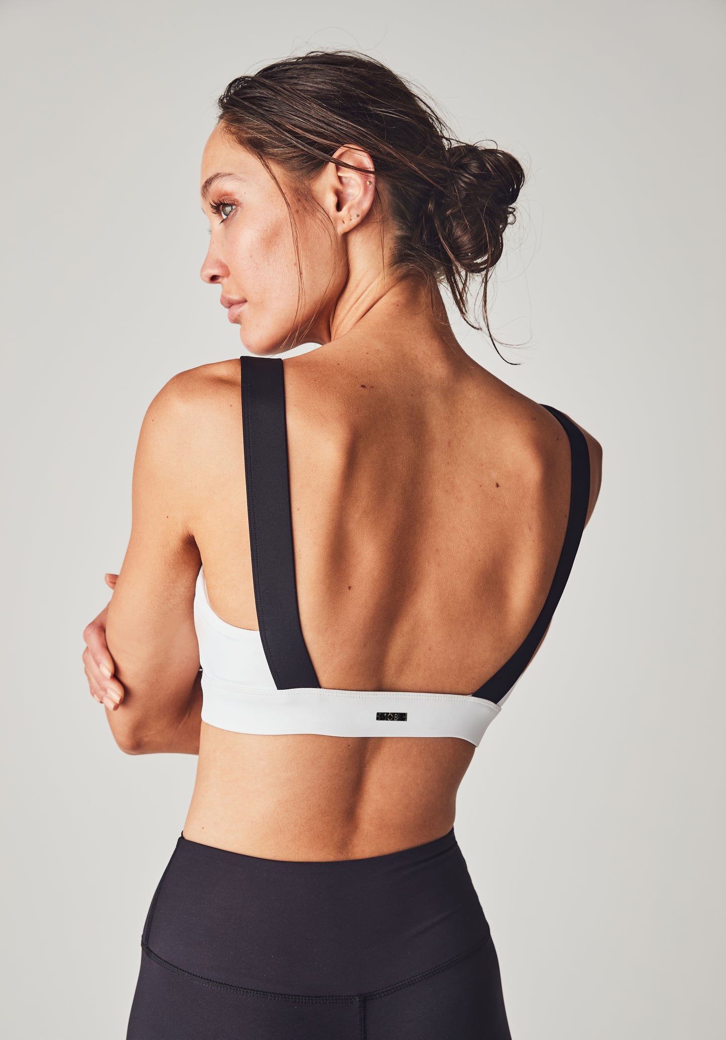 Cèline Contour Crop - White - 1Ō8 SPORTIF