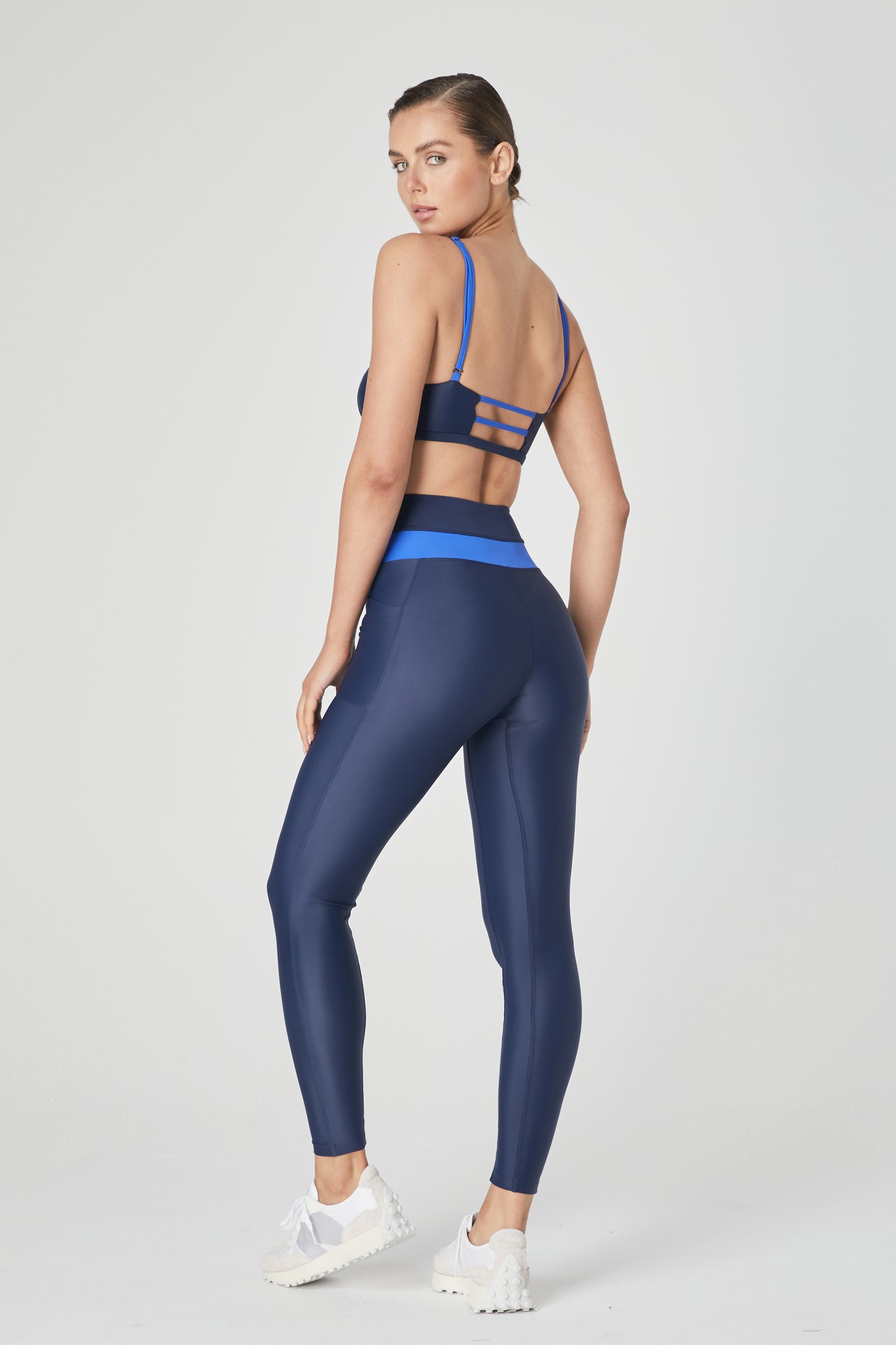 Chloè Corset Bra - Ocean Blue/Azure - 1Ō8 SPORTIF
