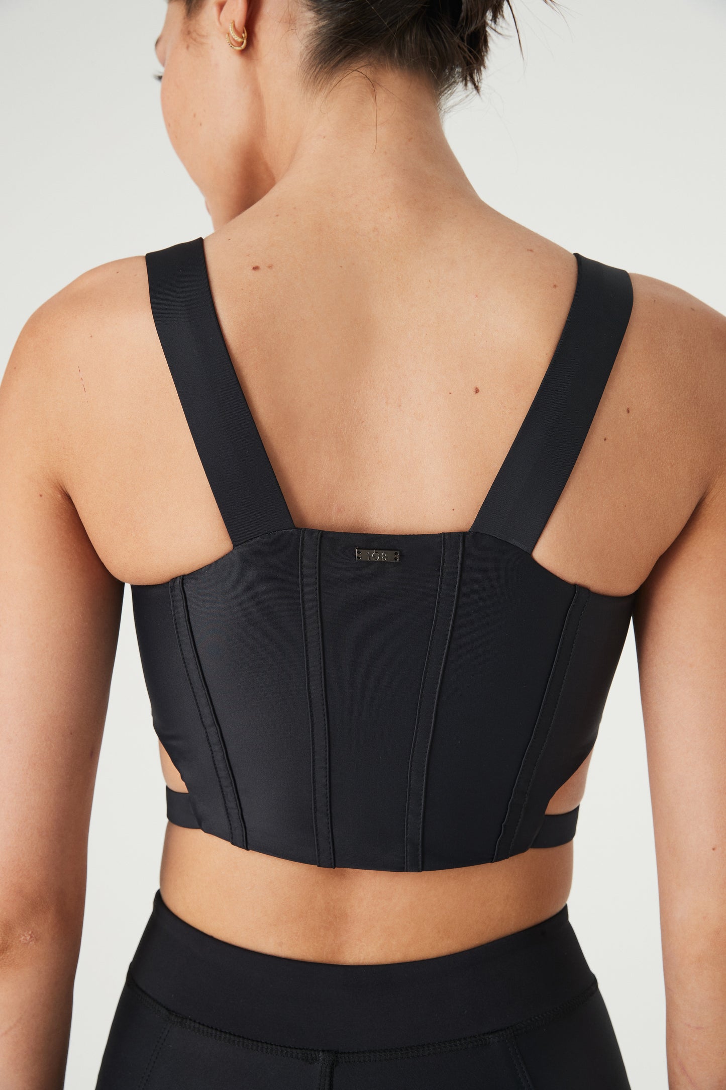 Léa Corset Crop - Black - 1Ō8 SPORTIF