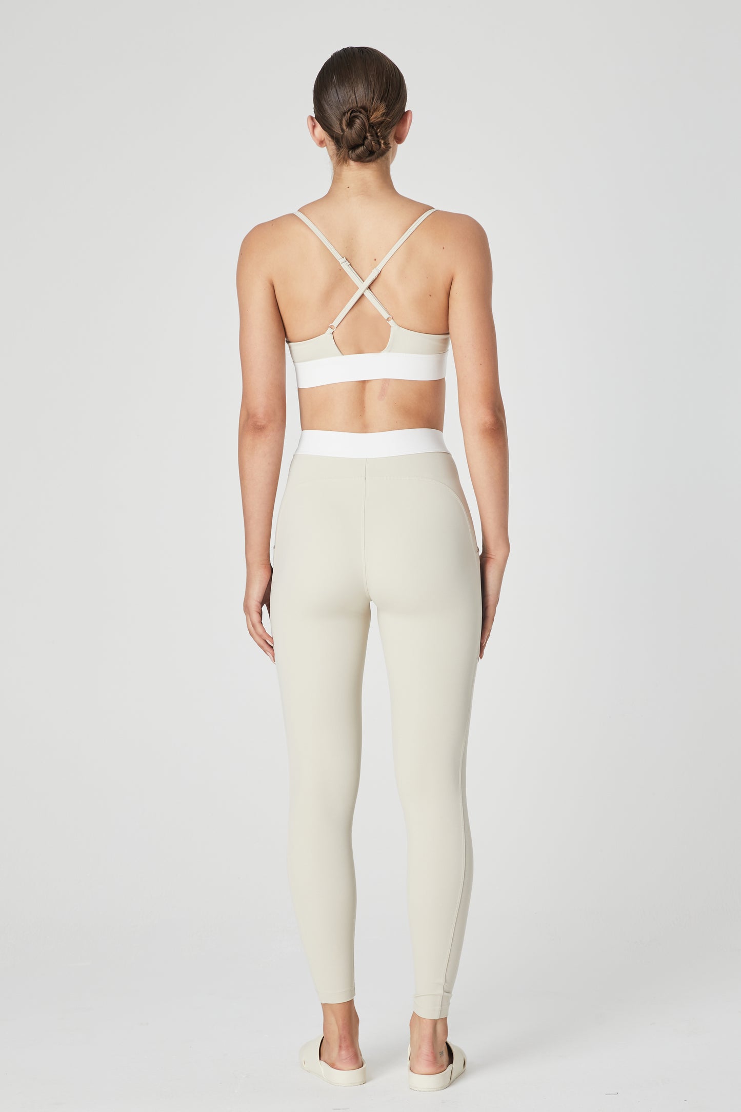 Iona High Rise Jacquard Leggings - Sand/White - 1Ō8 SPORTIF