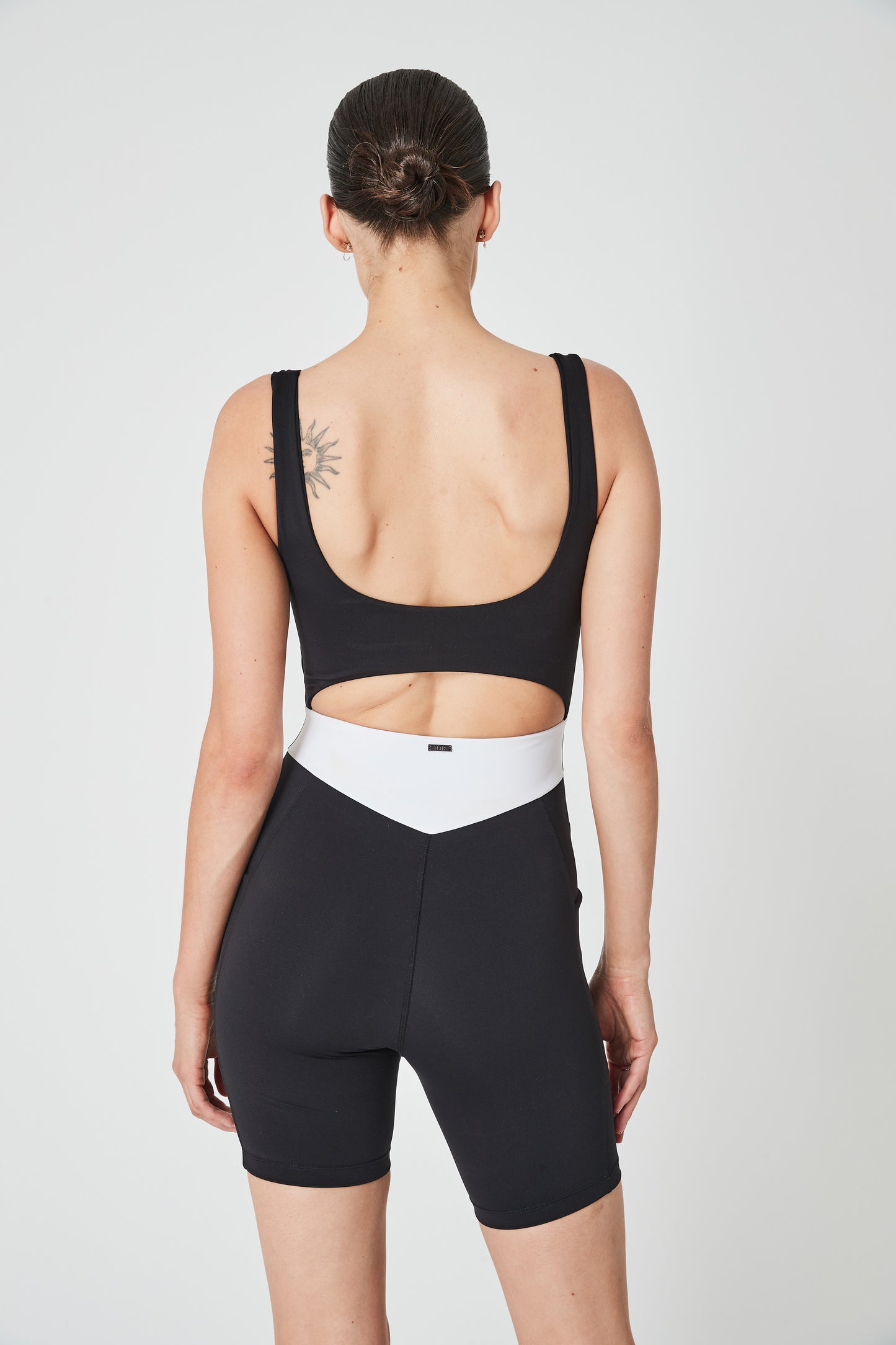 Capri Cutout Short Bodysuit With Pockets - Matte Black/White