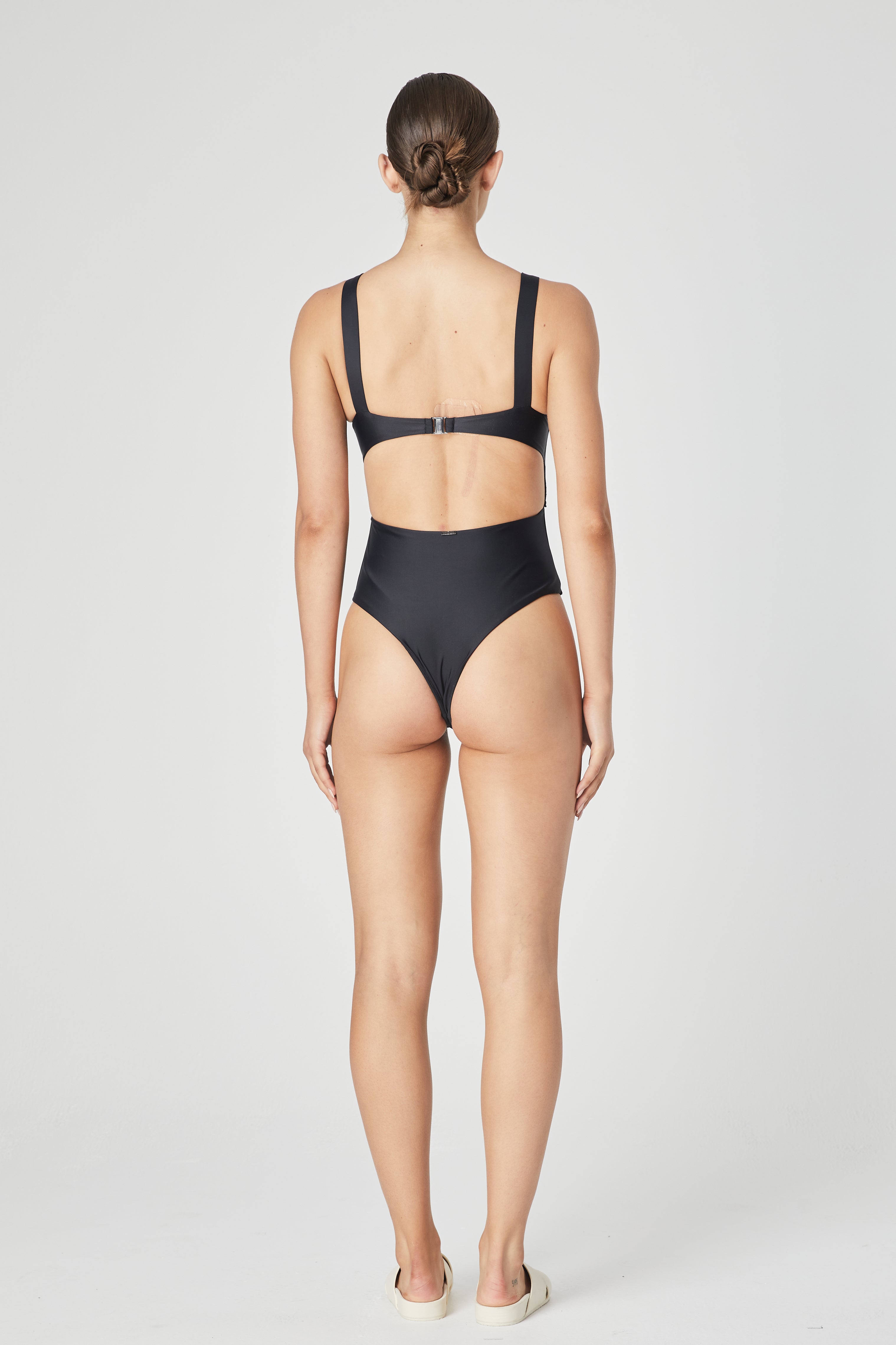 Mahé Cutout Swimsuit - Black - 1Ō8 SPORTIF