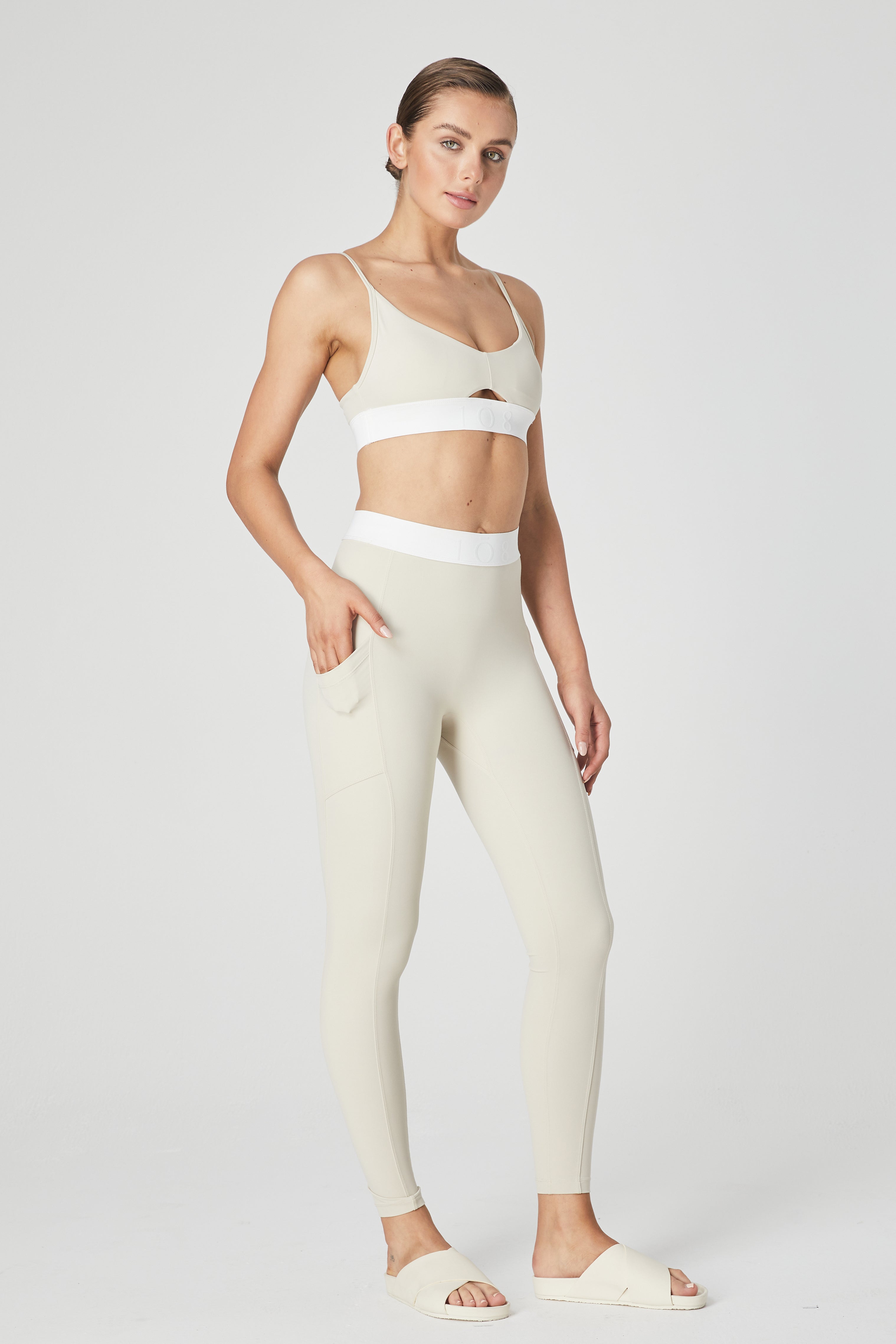 Iona High Rise Jacquard Leggings - Sand/White - 1Ō8 SPORTIF