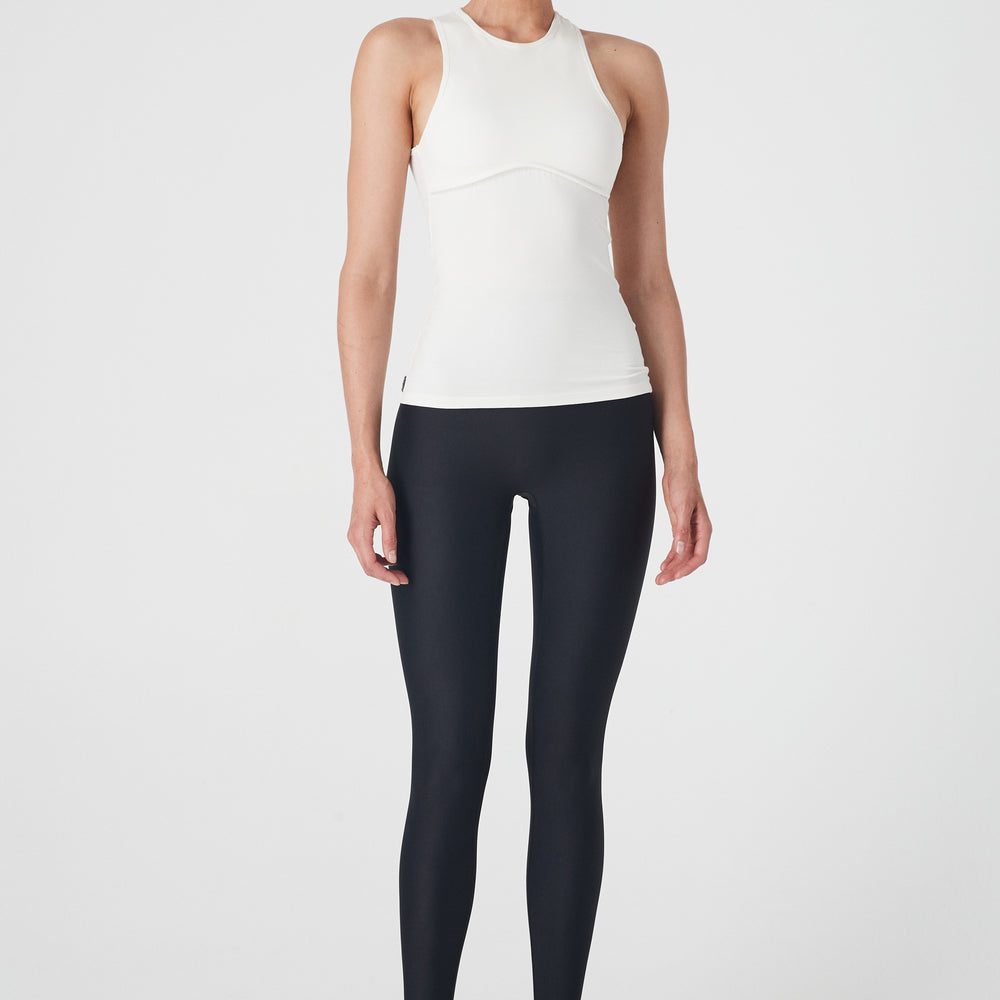 Camillè Curve Top - Creme - 1Ō8 SPORTIF