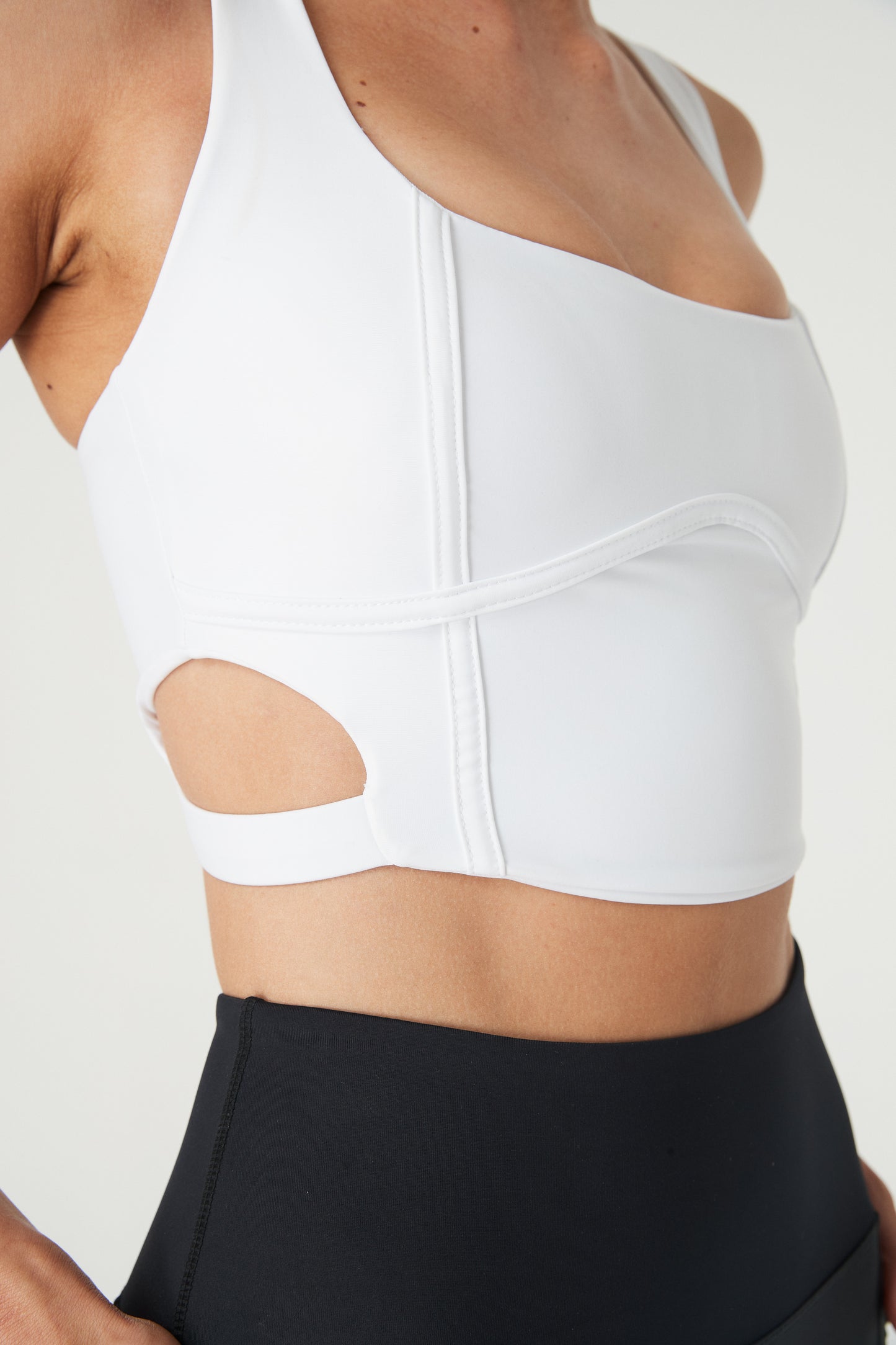 Léa Corset Crop - White - 1Ō8 SPORTIF