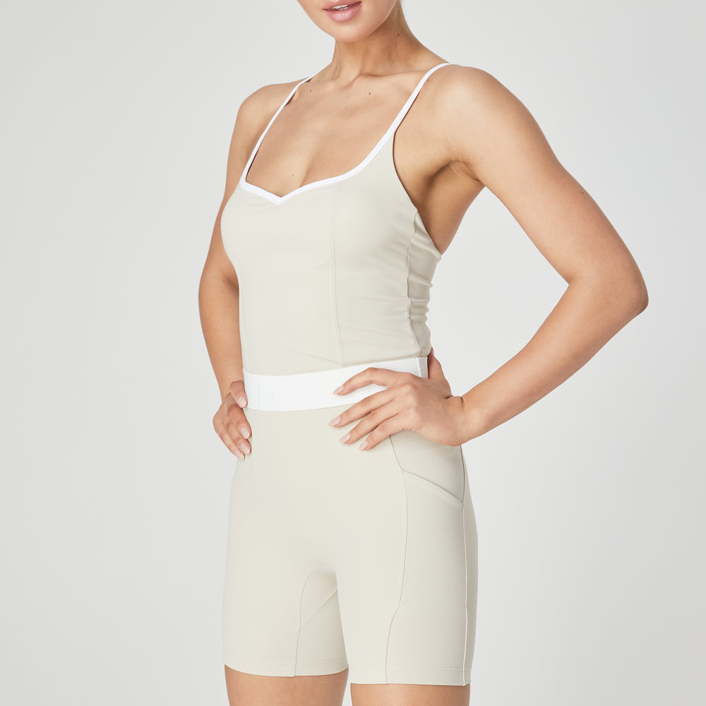 
                      
                        Iona High Rise Jacquard Bike Shorts - Sand/White - 1Ō8 SPORTIF
                      
                    